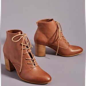 BT Silent D lace up leather honey